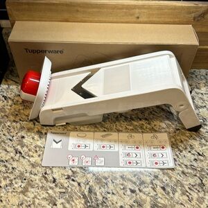 Tupperware Time Savers Mandoline
